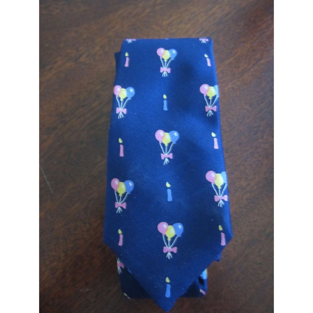 CELEBRATION TIME !! NAVY TIE WITH BLUE & PINK BALLOONS AND CANDLES. PERFECT